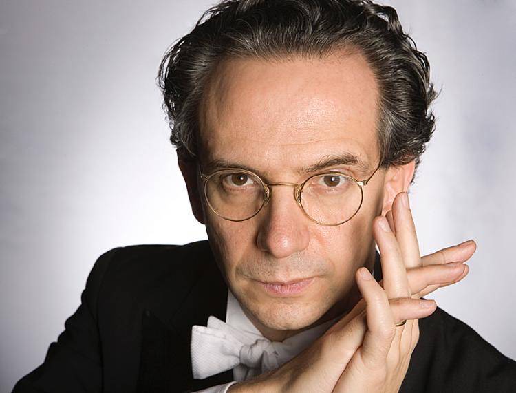 Fabio Luisi, Conductor and… - Pizzicato :