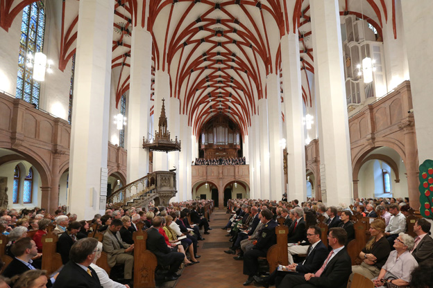 Publikum in der prall gefüllten Thomaskirche (c) Gerd Mothes, Bach-Archiv Leipzig